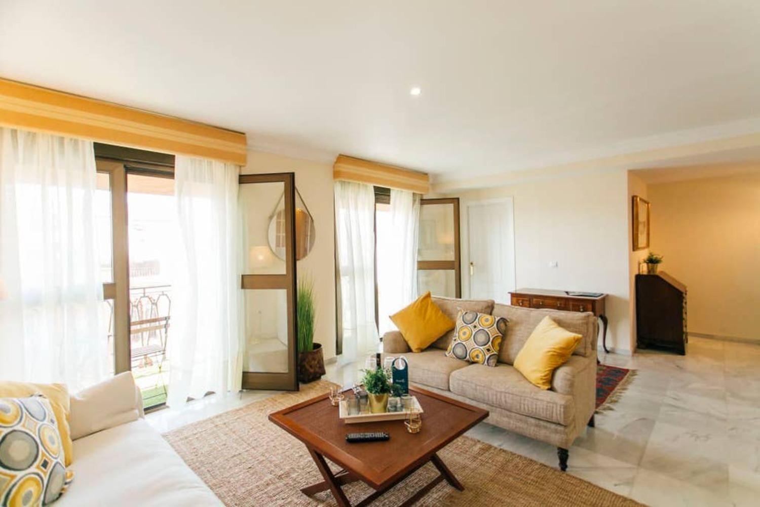 세비야 Wide And Bright- 3Bd 2Bth- Arenal 아파트 외부 사진