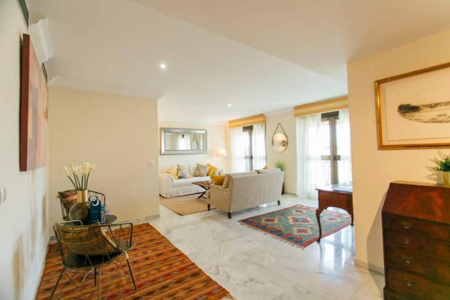 세비야 Wide And Bright- 3Bd 2Bth- Arenal 아파트 외부 사진