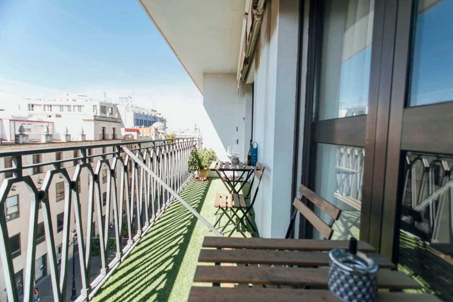 세비야 Wide And Bright- 3Bd 2Bth- Arenal 아파트 외부 사진